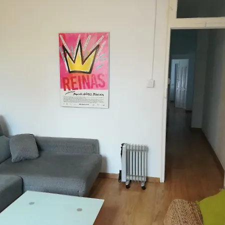 Nice Apartment In The Center Of Granada Buitenkant foto